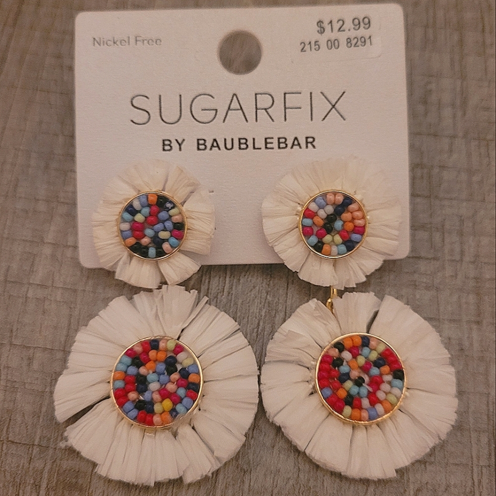 New White Raffia and Colorful Beaded Drop Pendant Tiered Earrings